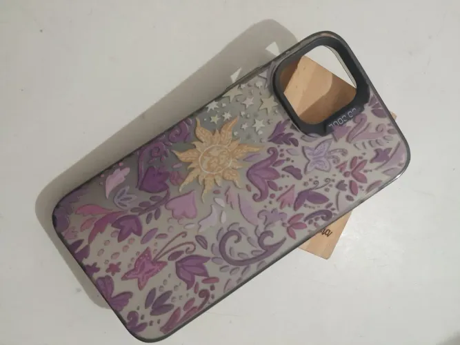 ? CAPINHA RAPUNZEL ? IPHONE 11 PRO ?