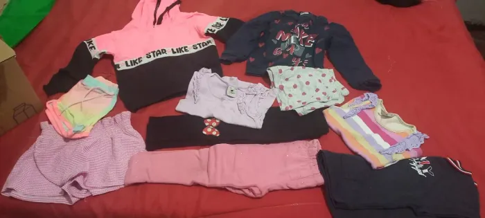60 roupas infantis tam 4/6 ...há outros modelos e tamanhos ZAP *