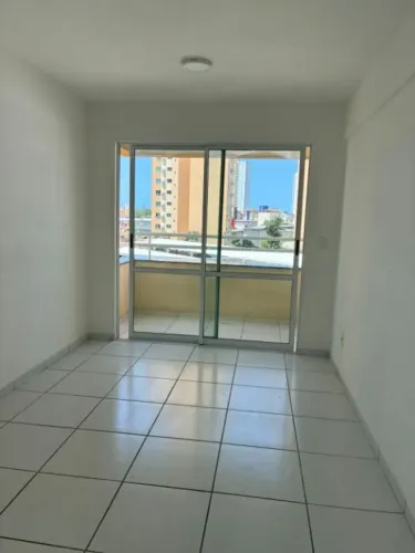 Condominio Torres Amintas Barros - Apartamento 2/4 Sendo 01 Suite