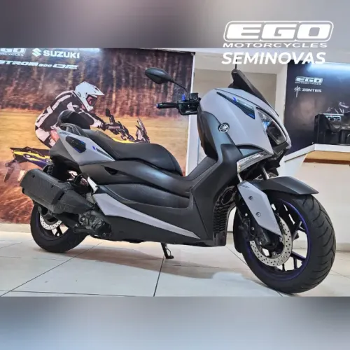 Xmax 250 2022 apenas 9.611 km