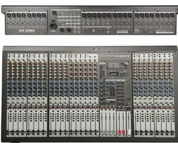 Vendo mesa de 32 caias soundcraft sem perfeito estado.
