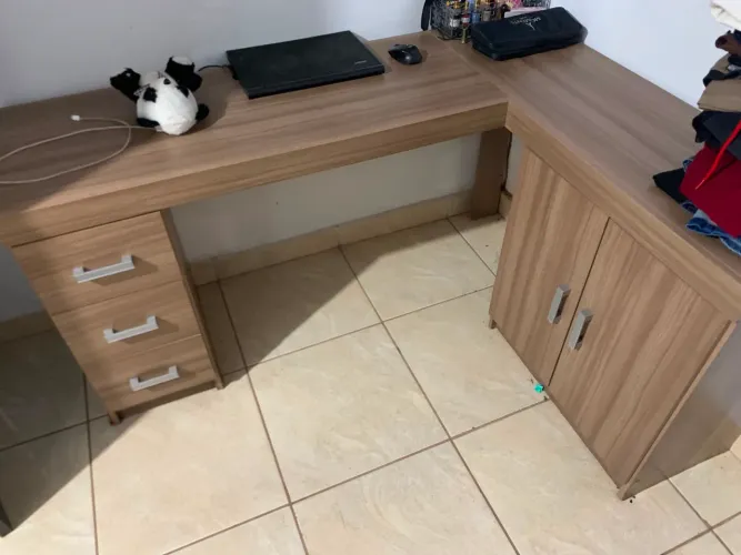 Mesa em L