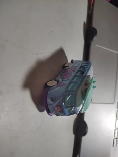 Vendo miniatura Volkswagen Kombi T1 Majorette