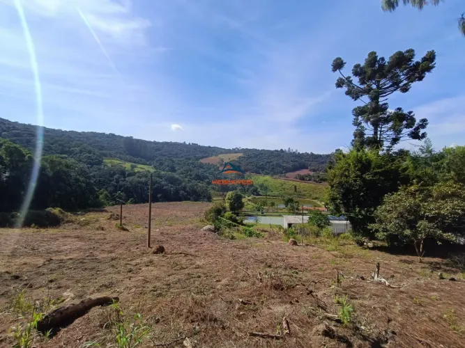 Terreno à venda em Cotia-SP, bairro Cachoeira: 207.000 m² de área incrível esperando por v