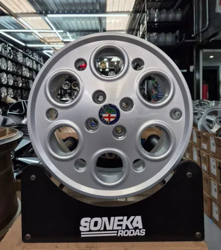 Jogo de rodas alfa romeo aro 15 4x100