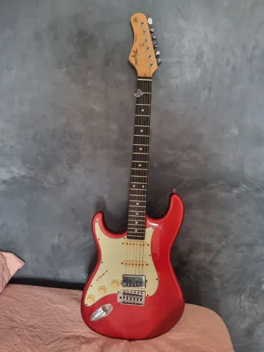 Guitarra Canhota Tagima com Bag de Luxo