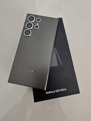 Samsung Galaxy S24 Ultra 
