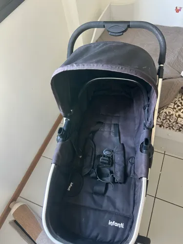 Carrinho de bebê Epic Lite Infanti