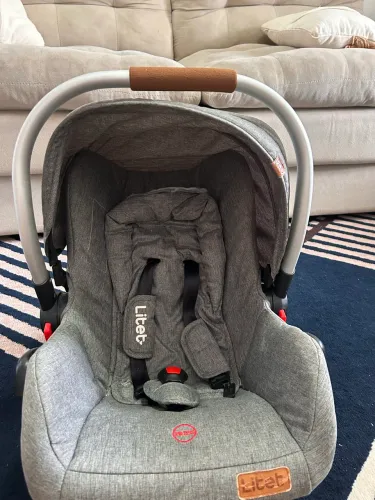Bebê conforto