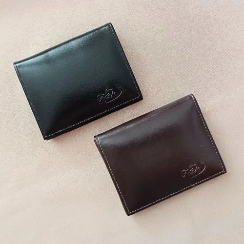Carteira masculina pequena