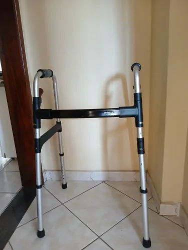 Andador de alumínio dobrável e desmontável Mercur até 130 kg