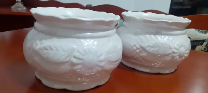 Par de vaso cachepôs faiança 