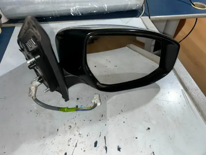 Retrovisor direito Sentra 2015