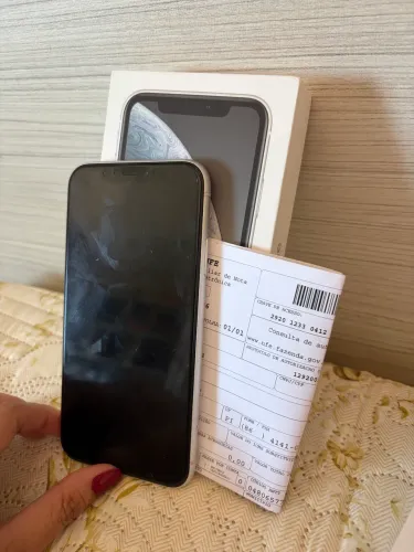 iPhone XR à Venda - Ótimo Estado