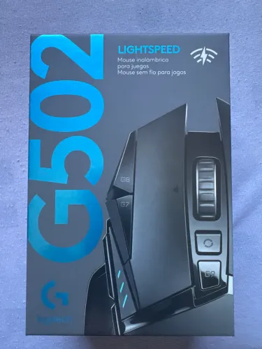 G502 logitech mouse lacrado