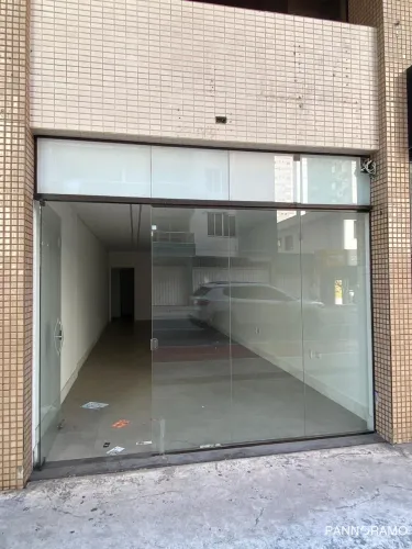 Sala Comercial Térrea na Av. Brasil para Locação - Centro -Balneário Camboriú/SC
