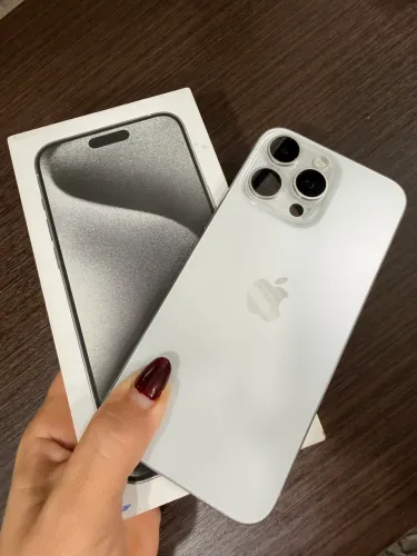 iPhone 15 promax