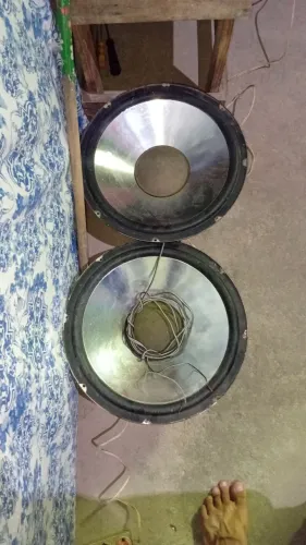 Vendo 2 fones de 15 da Sony todo os 2 novos todo bom pegando tudo perfeito