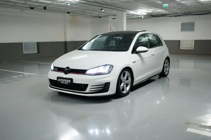 Volkswagen Golf GTI 2.0 TSI 220cv Aut. 2015