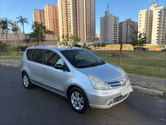 Nissan Livina S 1.6 16V Flex Fuel Mec. 2013
