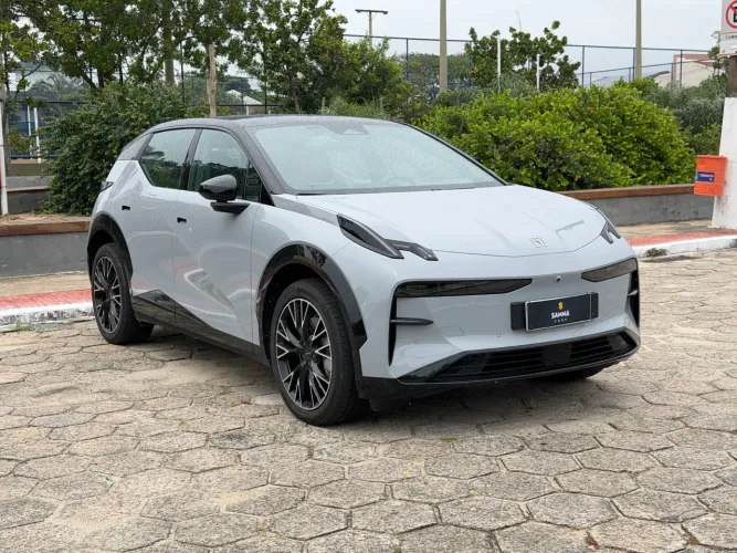 Zeekr X Flagship Flagship (elétrico) 2025