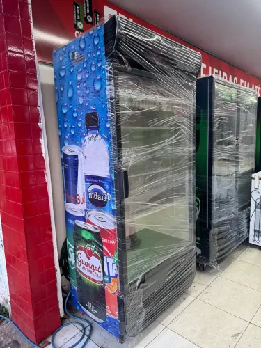 Expositor e cervejeira 