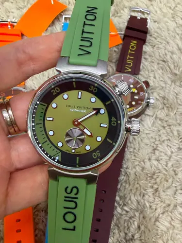 RELOGIO NOVO LOUIS VUITTON TAMBOUR - PRIMEIRA LINHA