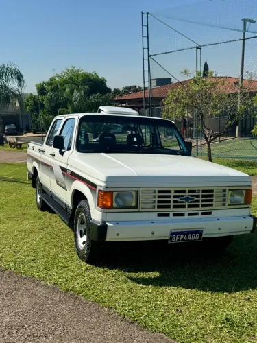 Chevrolet C-20 Custom de Luxe CD 4.1 1990