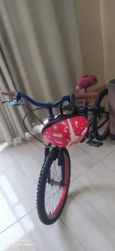 Bicicleta 190 reais semi nova