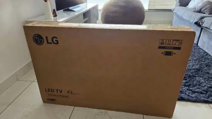 Smart Tv 4k 43 LG 43au801cOsa Com Ai Magic - Nova e Lacrada!