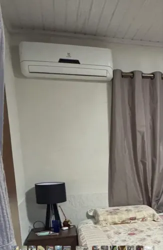 vendo ar-condicionado split 9000 BTU Electrolux muito novo