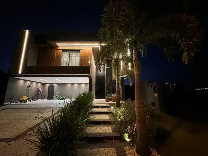 Sobrado 04 Quartos 270,00m2 Área Construída Condomínio Horizontal Villagio Toscana