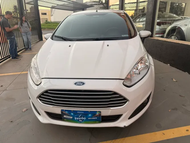 Ford Fiesta Sed. Ti./ti.plus1.6 16V Flex Aut. 2014