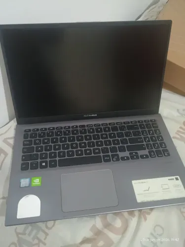 Notebook Asus vivobook pra retirada de peças 