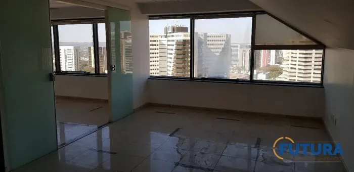 Sala com 135M2, Ed. Brasilia Shopping