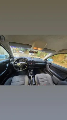 Audi A3 1.8 5P Mec. 2001