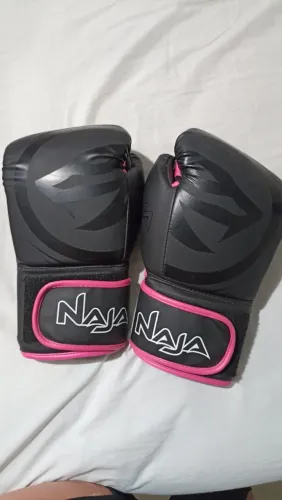 Luva Naja