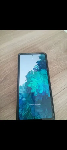 Celular sumsung s20fe