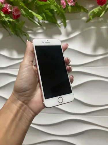 iPhone 7