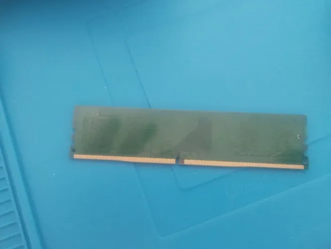 Vendo Memória ram 4 GB ddr4 