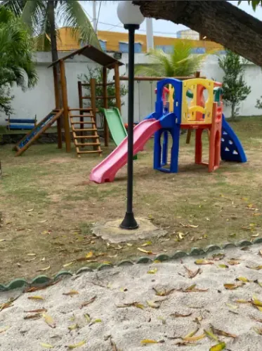 Casa à venda em rua pública, ITAPUÃ, Salvador, BA