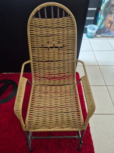 Cadeira de balanço nova 200 reais