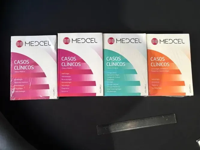 Coleção MEDCEL SIC - 24 Livros para Medicina | Ótimo Estado | Aceito Cartão