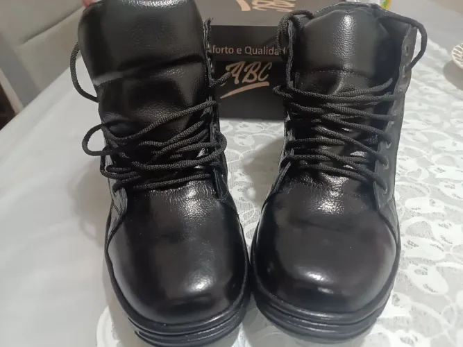 Bota coturno masculino preto
