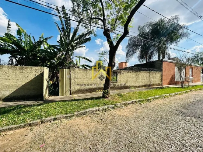 Excelente oportunidade no Bairro São Luiz, Terreno com uma localização privilegiada!!!
