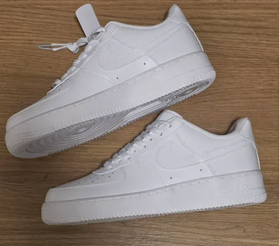 NIKE AIR FORCE 1 BRANCO