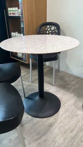 Mesa de Mármore