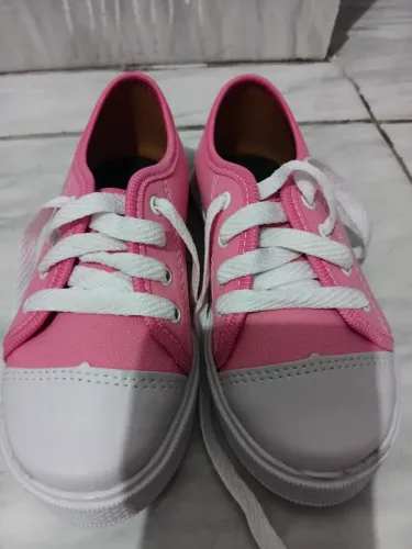 All star light (não é converse) N°28<br>Tam 28<br>Novo, nunca usado<br>60,00