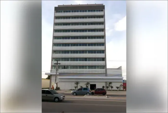 Sala Comercial para venda com 27 m² em Itaboraí - RJ