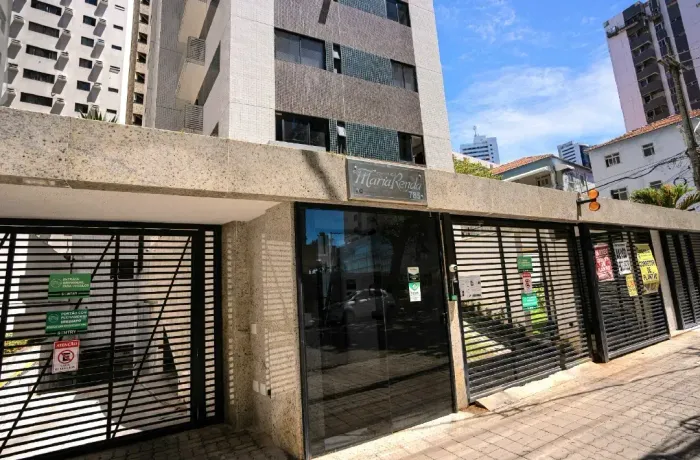Aluguel Lindo Apt Mobiliado 45m² 2Qts 1Sui Há 50m do mar na R dos Navegantes em Boa Viagem